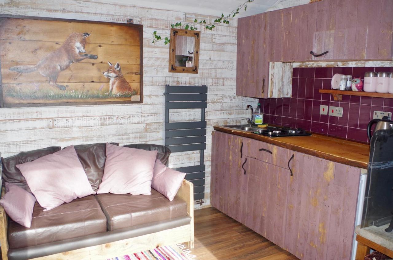 Cherry Tub In The Orchard. Cozy Getaway Stillington Exterior photo